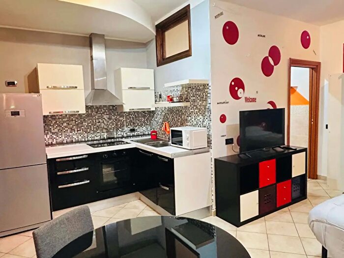 Appartamento monolocale in affitto in Via Carlo Farini, Milano