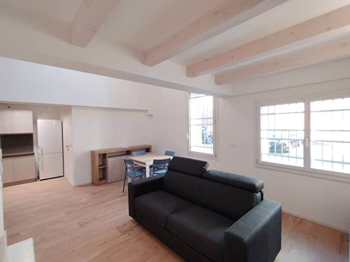 Appartamento trilocale in affitto in Via Sebastiano Serlio, Bolognina, Bologna