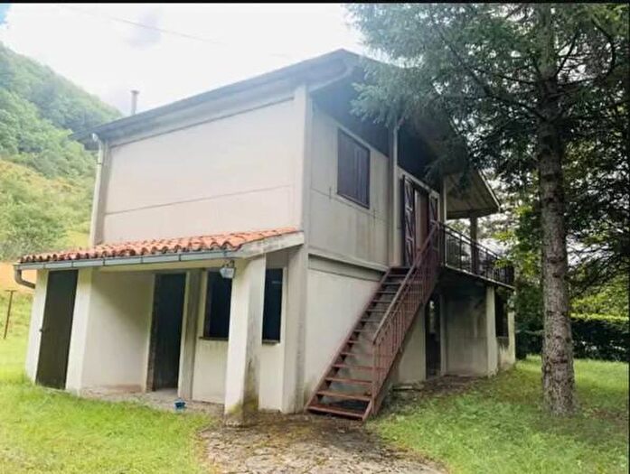 Casa monolocale in vendita in Via Flaminia Antica, Cantiano