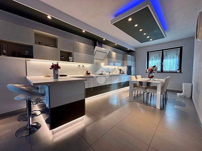 Appartamento quadrilocale in vendita in Via Falcone Borsellino, Castagnole Piemonte