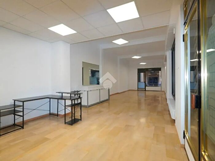 Appartamento trilocale in vendita in Corso Inghilterra, Susa