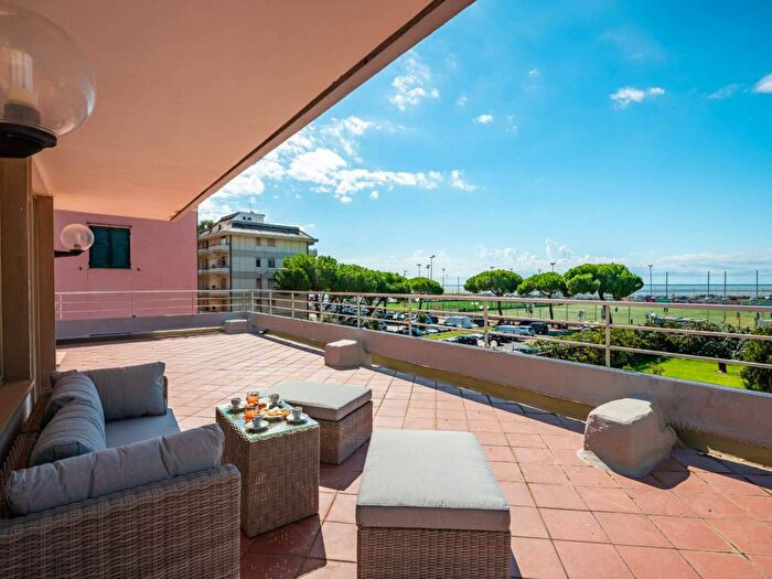 Casa trilocale in affitto in Corso Cristoforo Colombo, Centro, Chiavari