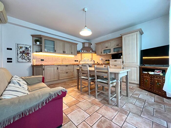 Casa con 5 locali in vendita in Via S Martino E Solferino, Ponte San Nicolo