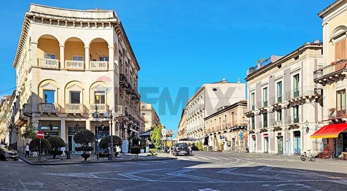 Appartamento bilocale in affitto in corso umberto, Centro Storico, Acireale