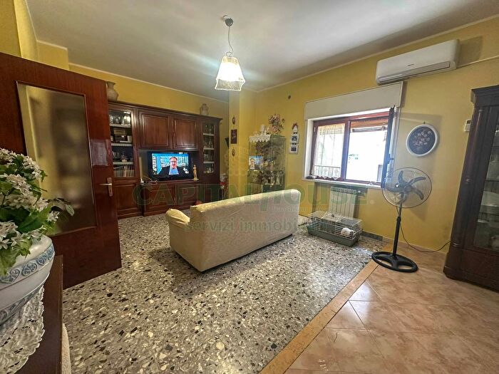 Appartamento quadrilocale in vendita in Via Pomerio, Capua