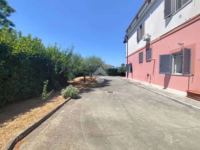 Appartamento trilocale in vendita in Via Appia, Arienzo