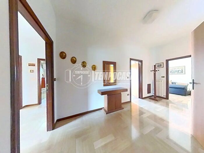 Appartamento con 9 locali in vendita in Via G Pisanelli, SantElpidio A Mare