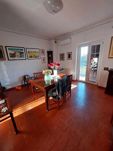 Casa quadrilocale in vendita in Castelnuovo Magra