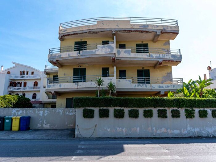 Appartamento quadrilocale in vendita in Via Spiaggia di Ponente, Centro, Milazzo