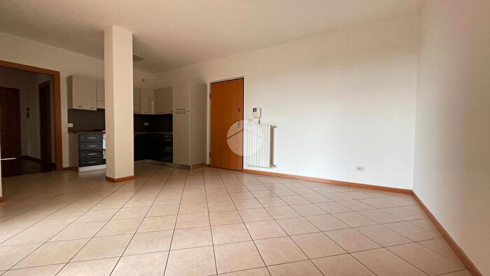 Appartamento trilocale in vendita in Via Cavalieri di Vittorio Veneto, Rodengo Saiano