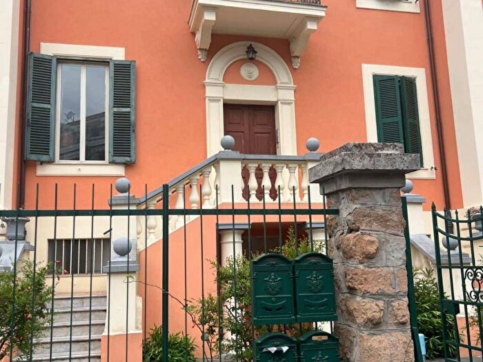 Appartamento trilocale in affitto in Via Monte Tomatico, Città Giardino, Roma