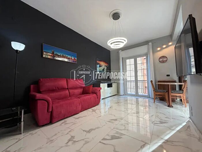 Appartamento quadrilocale in vendita in Via Manfredo Fanti, Genova