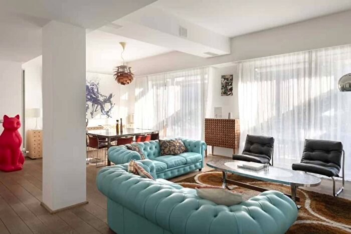 Appartamento quadrilocale in affitto in Via Anco Marzio, San Vittore, Milano