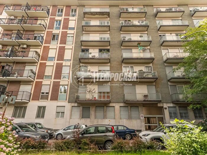 Appartamento trilocale in vendita in Milano