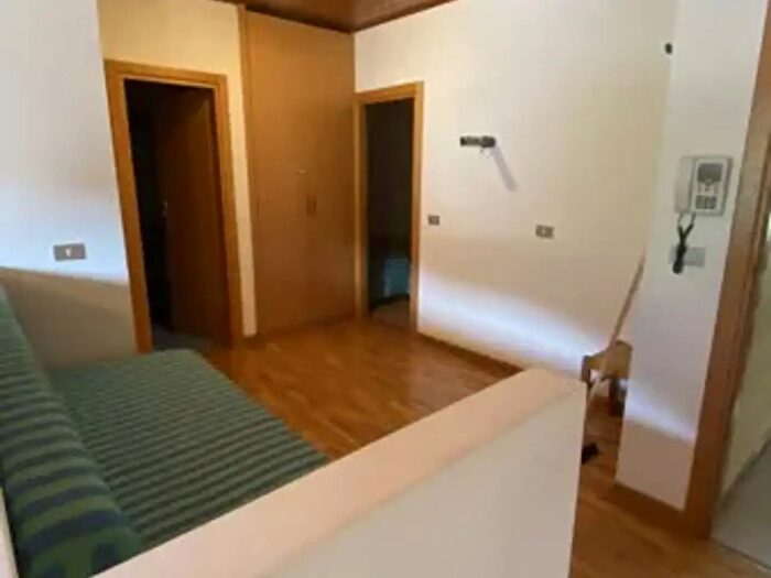 Appartamento trilocale in vendita in Via Tarvisio, Udine