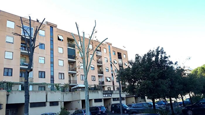 Appartamento quadrilocale in vendita in Viale Anderloni Pietro, Roma