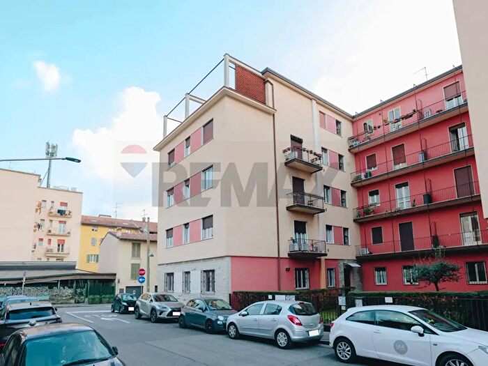 Appartamento quadrilocale in vendita in Via Redipuglia, Brescia