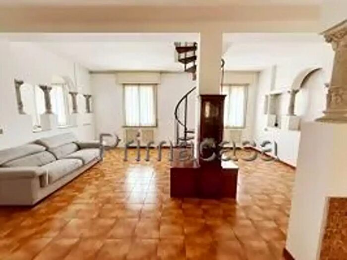 Appartamento con 7 locali in vendita in Via XXV Aprile, Nogara