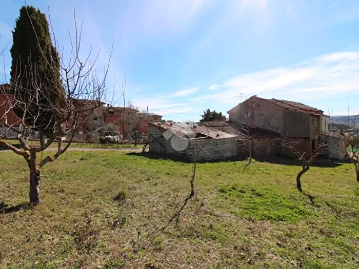 Casa monolocale in vendita in Contrada Colle delle Api, Campobasso