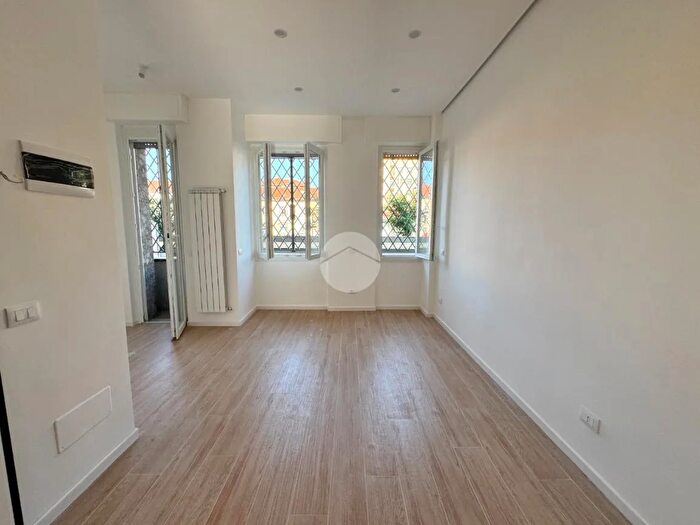 Appartamento bilocale in vendita in Via Don Rodrigo, Milano