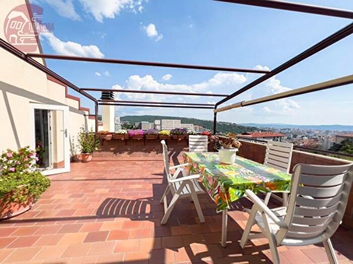 Appartamento trilocale in vendita in Via Monte San Gabriele, Trieste