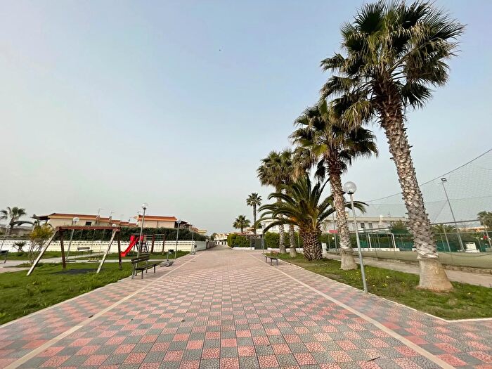 Appartamento trilocale in vendita in Via Ippocampo, Manfredonia