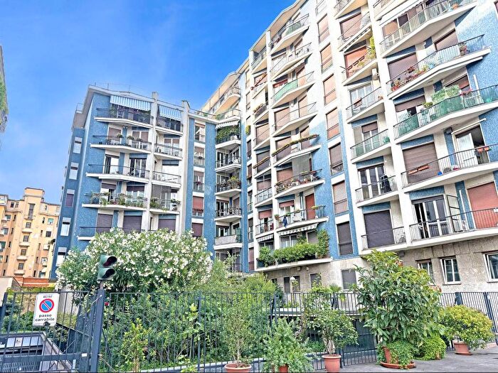 Appartamento bilocale in affitto in Via Savona, Piazza Napoli, Milano