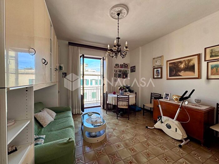 Appartamento trilocale in vendita in Via Giovanni Giolitti, Ostuni