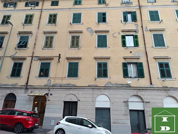 Appartamento bilocale in vendita in Via del Broletto, Trieste