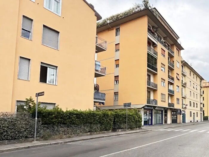 Appartamento quadrilocale in vendita in Via Baccio da Montelupo Scandicci Fi, Scandicci