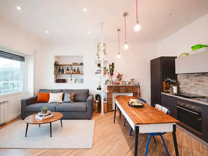 Appartamento bilocale in vendita in Viale Cortina dAmpezzo, Roma