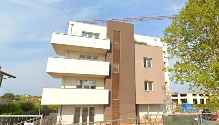 Appartamento con 5 locali in vendita in Viale Gradara, Riccione