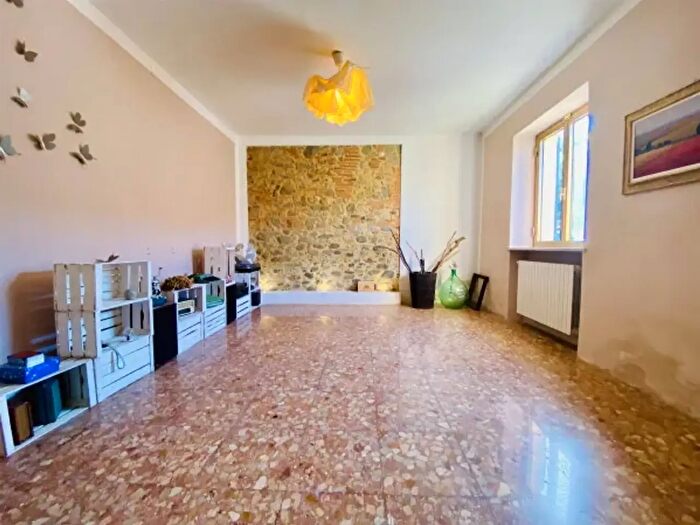 Casa con 6 locali in vendita in Via Romana Ovest, Porcari