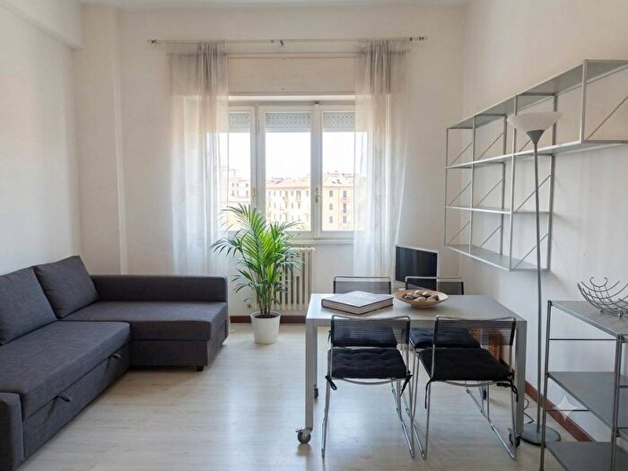 Appartamento bilocale in affitto in Via Arena, Ticinese, Milano