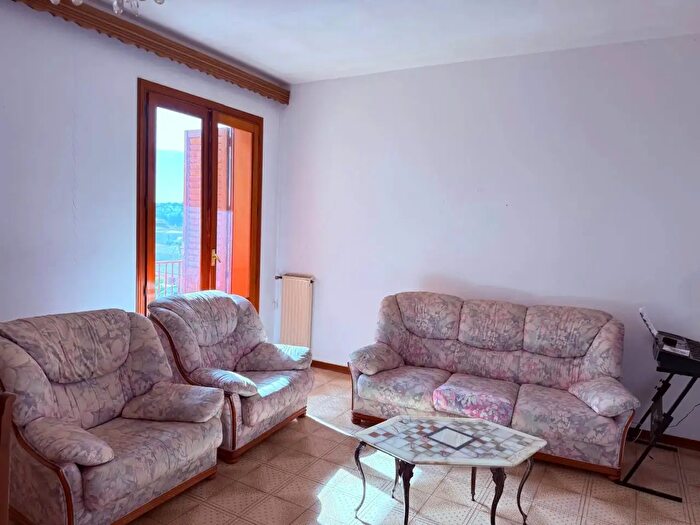 Appartamento trilocale in vendita in Noto