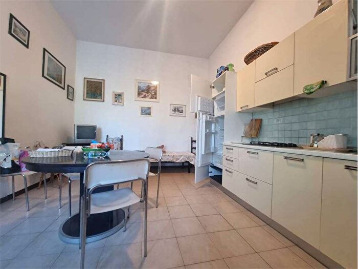 Appartamento bilocale in affitto in Luni Mare, Luni