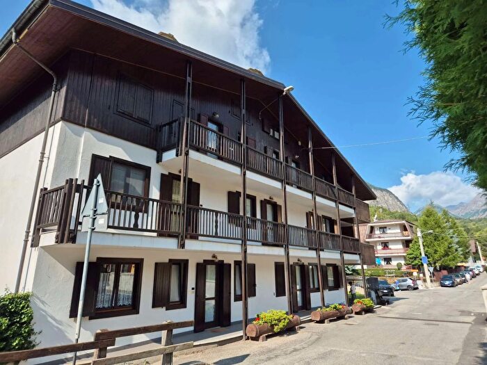 Appartamento bilocale in vendita in Via Roma, Fenestrelle