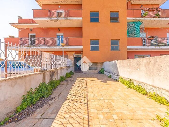 Appartamento bilocale in vendita in Via Giosue Carducci, Zagarolo