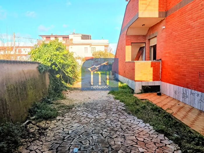 Casa bilocale in vendita in Via Bergamo, Ardea