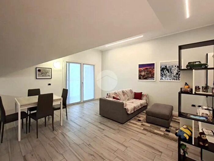 Appartamento bilocale in vendita in Via Fanin, Sedriano