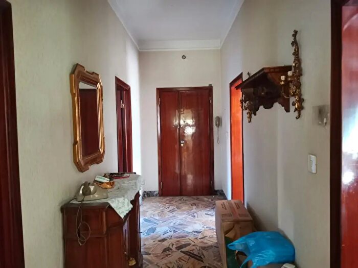 Appartamento con 5 locali in vendita in Colle Di Val D'Elsa
