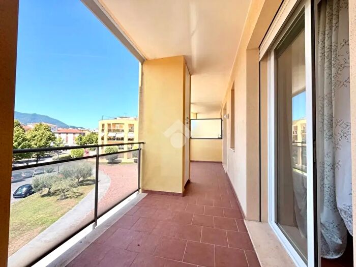 Appartamento bilocale in vendita in Via Giorgio La Pira, Albenga