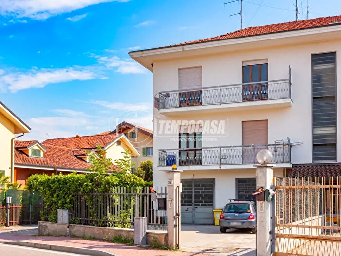 Appartamento trilocale in vendita in Via Foratella, Gassino Torinese