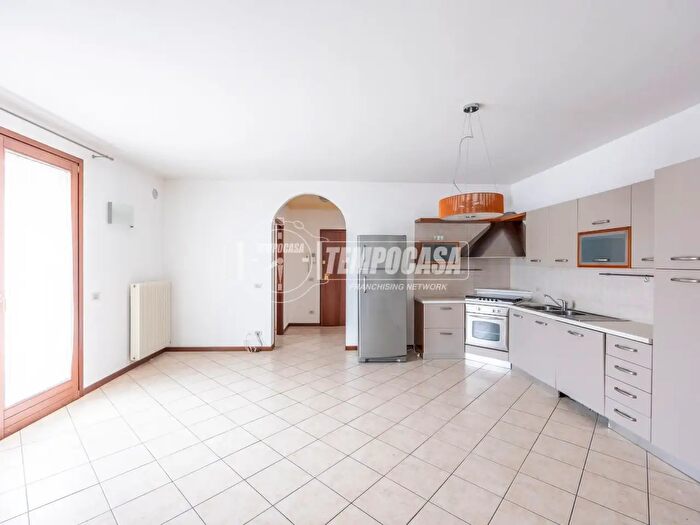 Appartamento con 5 locali in vendita in Via Pier Fortunato Calvi, San Biagio Di Callalta