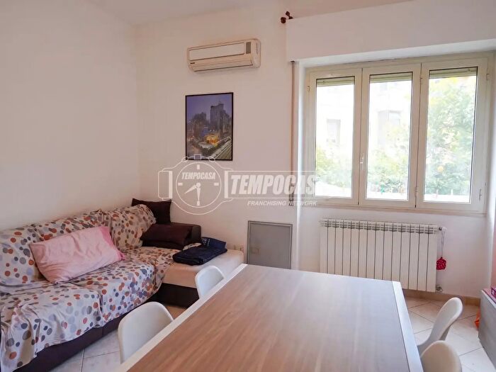 Appartamento quadrilocale in vendita in Via del Seminario, Cagliari