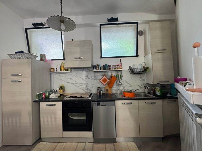 Appartamento quadrilocale in affitto in Marghera Catene, Venezia