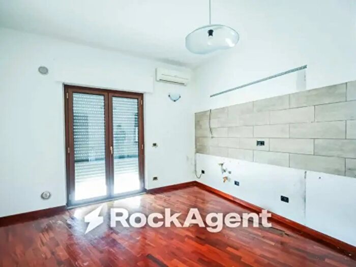 Appartamento quadrilocale in vendita in Via Ferdinando Galiani, Catanzaro