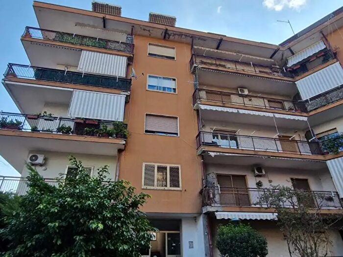 Appartamento trilocale in vendita in Via Appia Snc, Maddaloni
