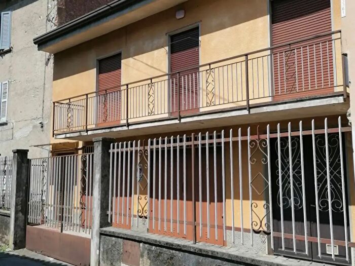 Appartamento bilocale in vendita in Via Bolis, Lecco