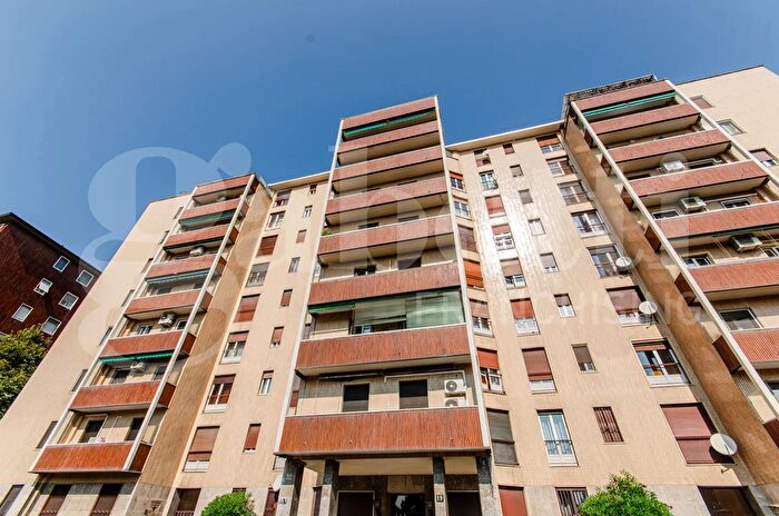 Appartamento bilocale in vendita in Via Marescalchi, Milano